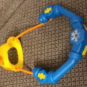 Snowball maker and thrower